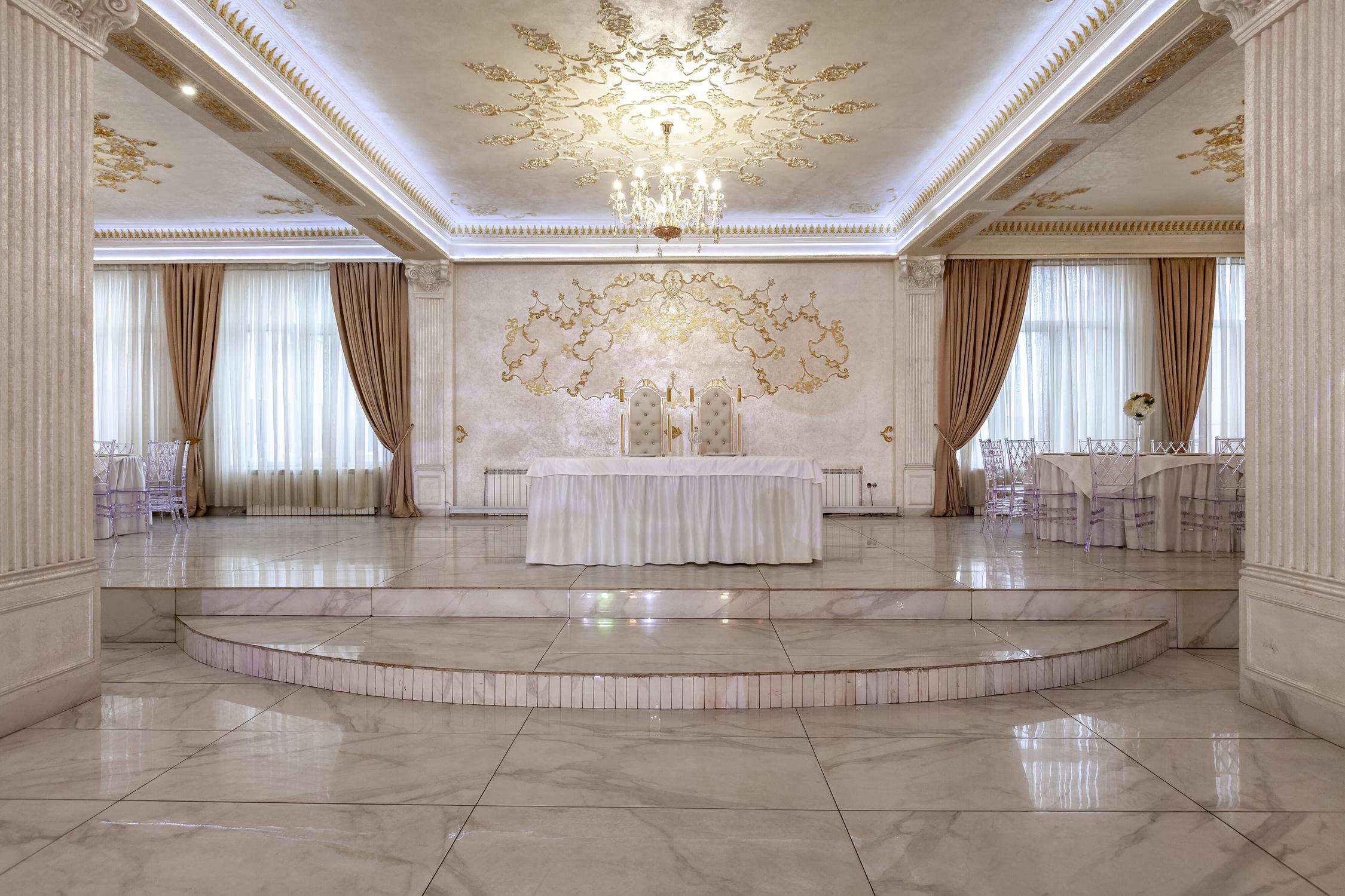 Банкетный зал для свадьбы до 500 гостей Шарль Азнавур в Химках и Москве